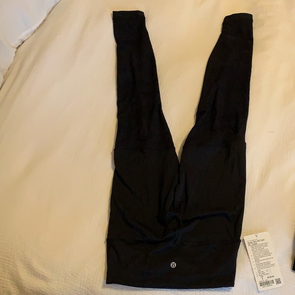 NWT Lululemon Sheer Will High-Rise Tight 28" 
Camo - Picture 9 of 9